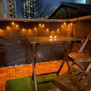  Holiday home Yaino Teras: Cozy Near Tenjinbashisuji 6-chome Station